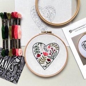 Heart design embroidery craft kit image 3