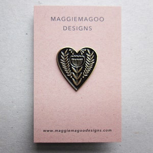 Heart enamel pin brooch, black and gold metal, folk design image 2