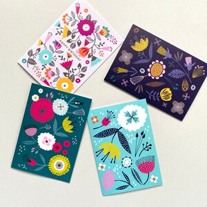 Carte d'anniversaire, motif floral rétro image 5