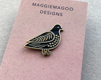 Pigeon enamel pin badge, black and gold metal