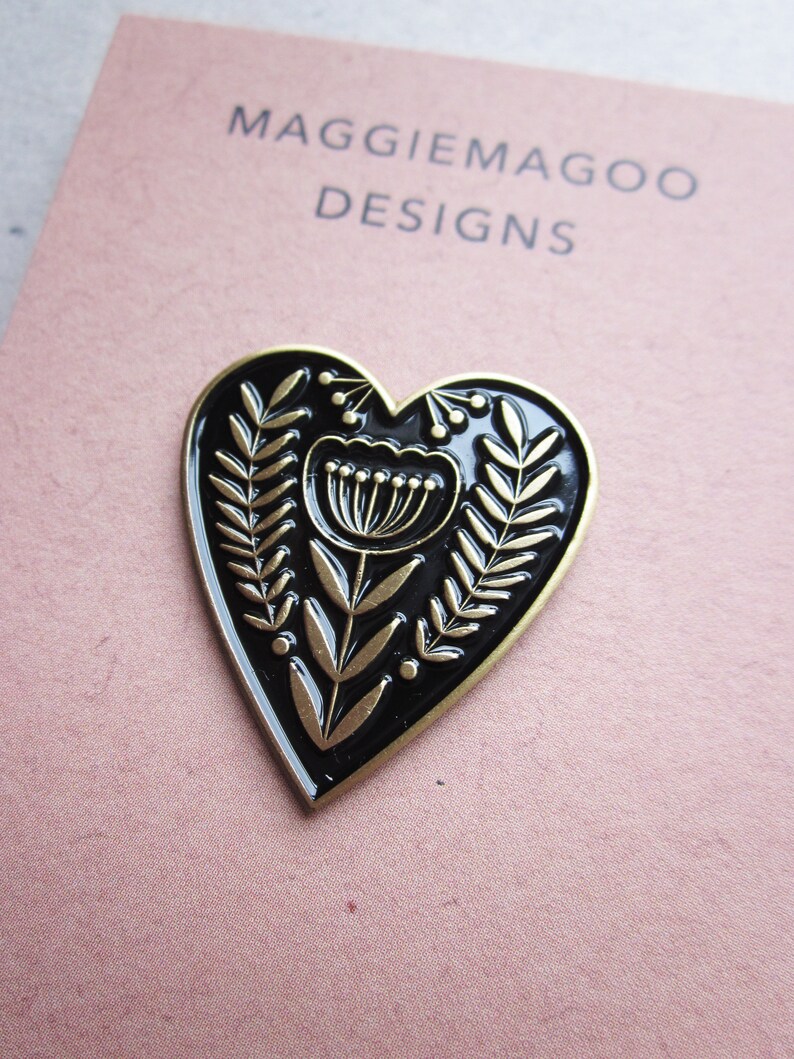 Heart enamel pin brooch, black and gold metal, folk design image 3