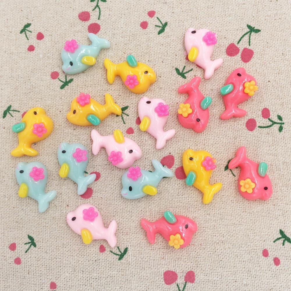 10 BANANA FRUIT FLATBACK CABOUCHONS EMBELLISHMENTS SCRAPBOOK JEWELLERY CRAFT