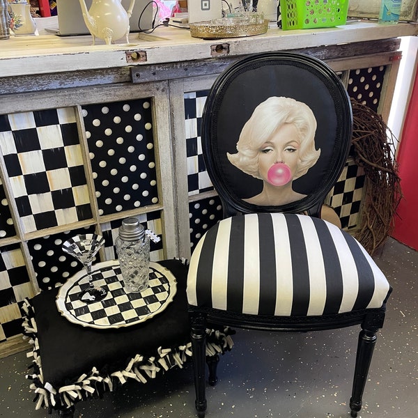 Marilyn Monroe with Pink Bubble French Chair