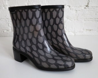 Vintage Marimekko regenlaarzen dames rubberen laarzen grijs gespikkelde regenlaarzen waterdichte regenlaarzen voor dames maat EUR 38, US 7.5, UK 5