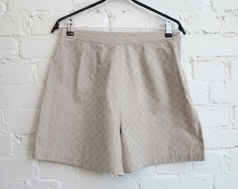 Vintage zandbeige geborduurde katoenen shorts, bermuda's met hoge taille (M)