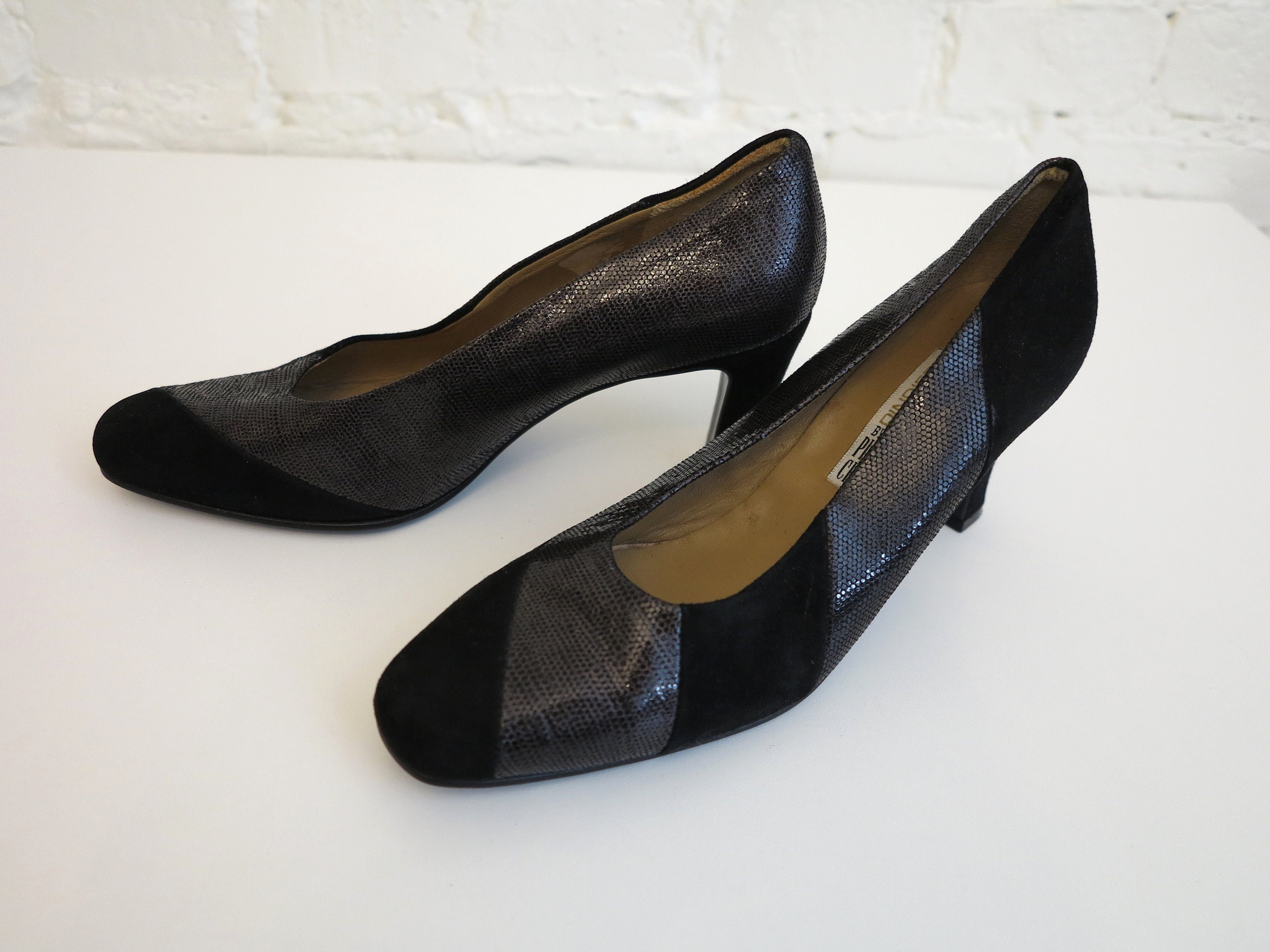 【PORTERNA】Antique point pumps 00000000_zi_28235022-7532-465a