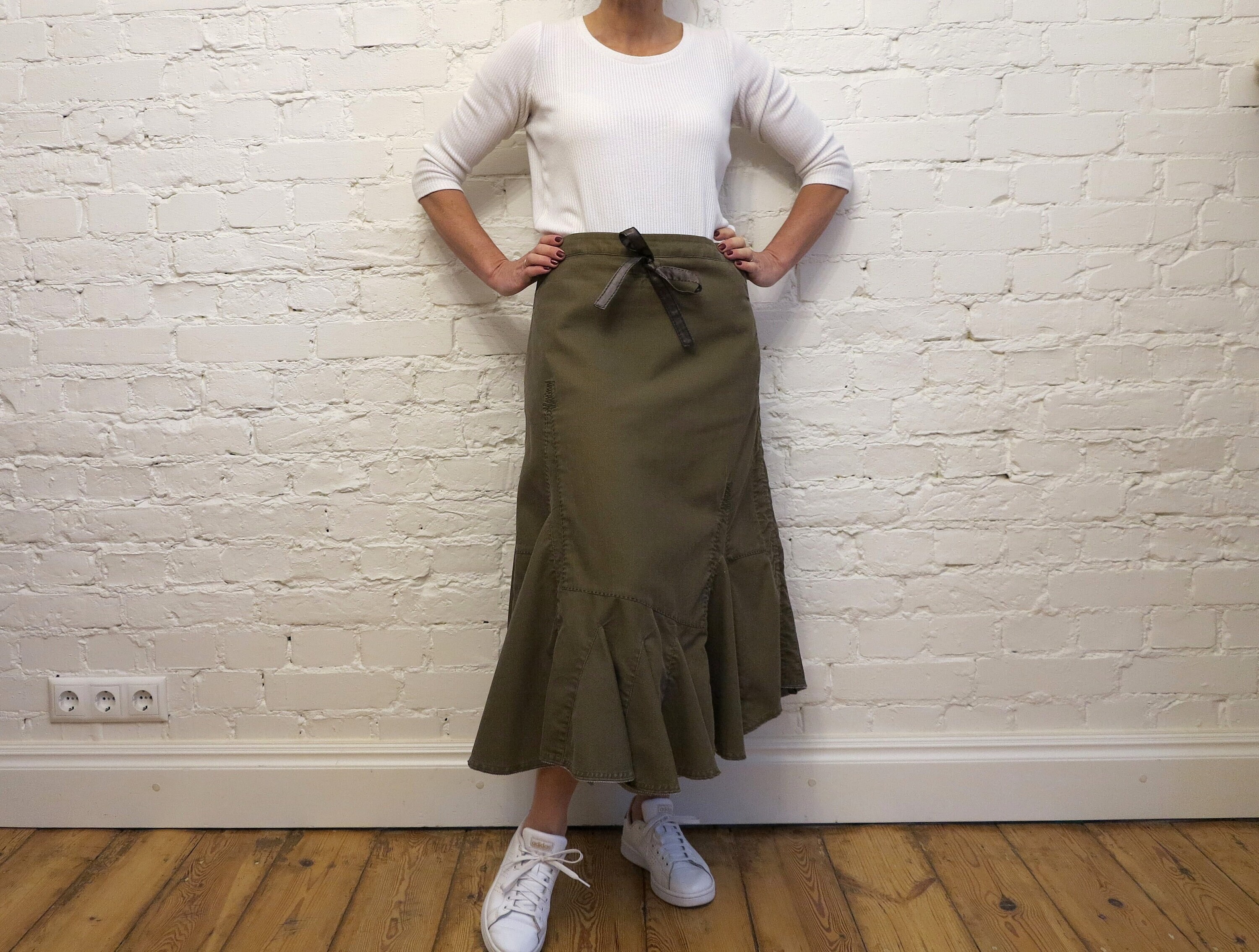 スカート Marithe + Francois Girbaud W CORDUROY LONG SKIRT brown MARITHE FRANCOIS GIRBAUD Khaki Corduroy Skirt Midi Cotton