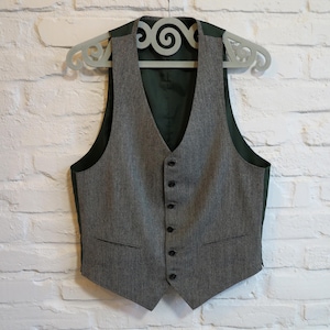 Grijsgroen herenvest herenvest formeel getailleerd gilet Edwardiaans Victoriaans renaissance steampunkvest middelgroot