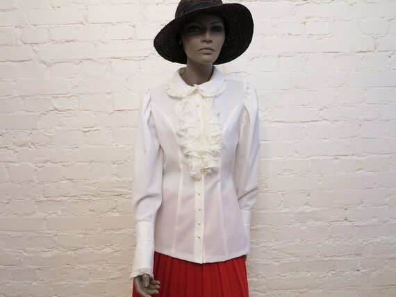 Vintage 70s White Blouse Lace Trim Collar Cuffs Bl