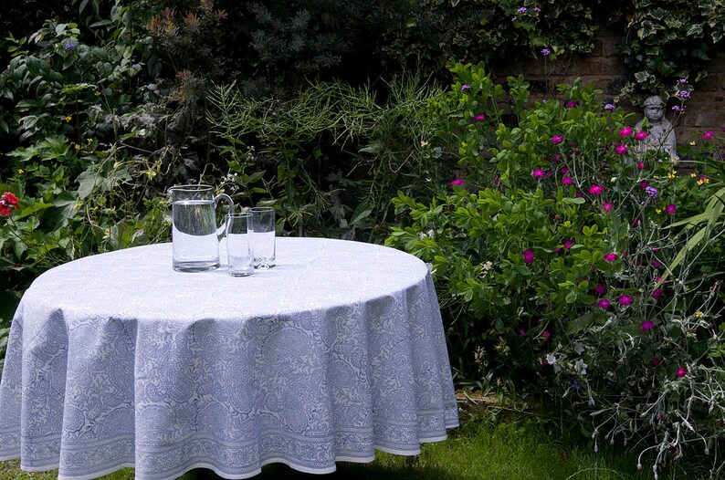Block printed TABLECLOTH ROUND Blue and off white fine paisley pattern