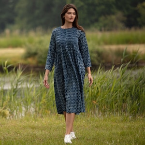 SALE INDIGO DRESS - All sizes – Indigo with pale indigo design - 100% cotton/pleated dress/long sleeve dress/loose dress