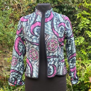 XS - COTTON KANTHA reversible Short Jacket, Kantha Jacket, Indian Hand stitched Kantha Jacket, Kantha Coat, Women Boho Jacket, Open Front