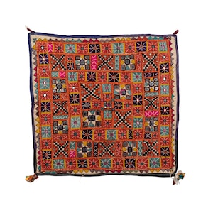 VINTAGE Textile - Vintage Chakla (wall hanging) with Shisha mirrorwork