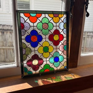 Vintage Flower Panel - Stained Glass Pattern