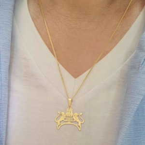14K Gold Lion of Judah Man Pendant