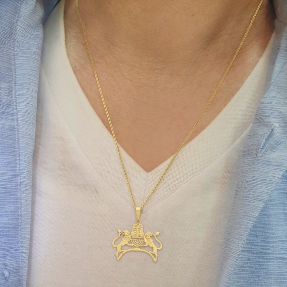 14K Gold Lion of Judah Man Pendant 