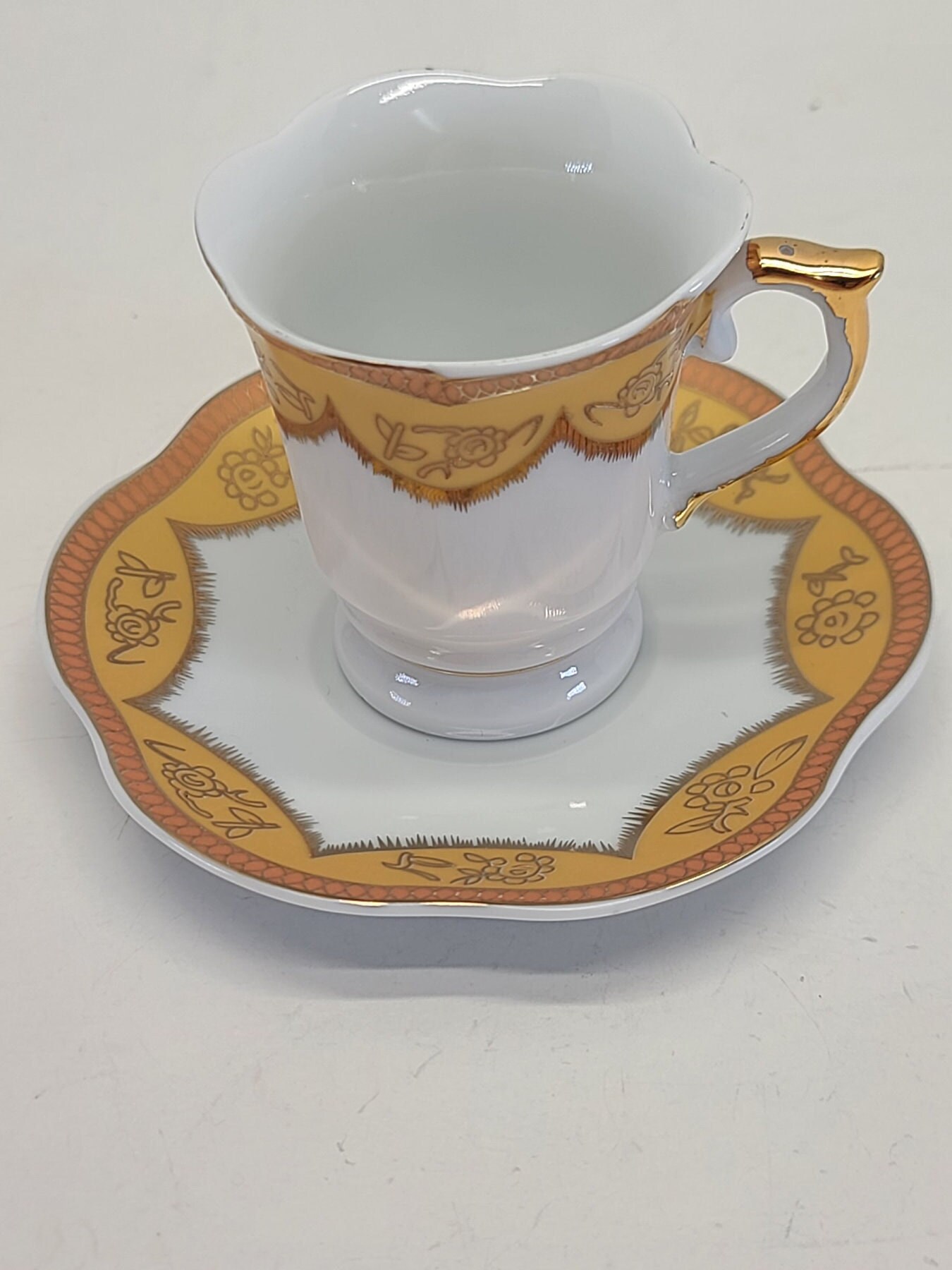 Yamasen Gold Fine Porcelain Tea Set, Japan, 24ct Gold Plated, 12