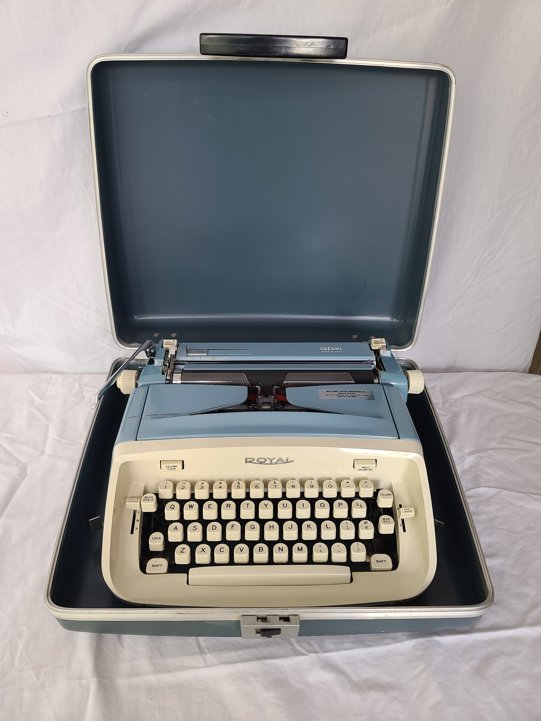 新品タグ付 MADISONBLUE B.D. SH TYPEWRITER Blue Royal Typewriter - Etsy