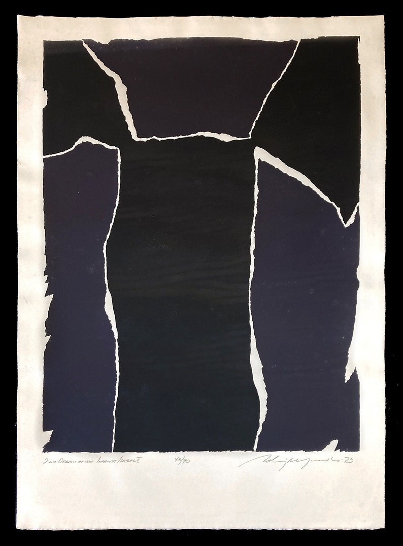 Puede incluir: Impresi&oacute;n abstracta en blanco y negro sobre papel con un borde blanco. La impresi&oacute;n est&aacute; compuesta por formas geom&eacute;tricas y tiene un efecto de papel rasgado. La impresi&oacute;n est&aacute; firmada y numerada "15/70".