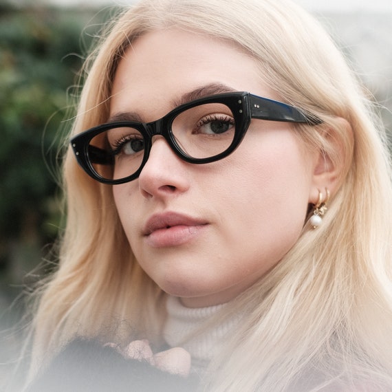 Vintage 90s Eyeglasses Cat Eye Glasses Frames Ang… - image 1