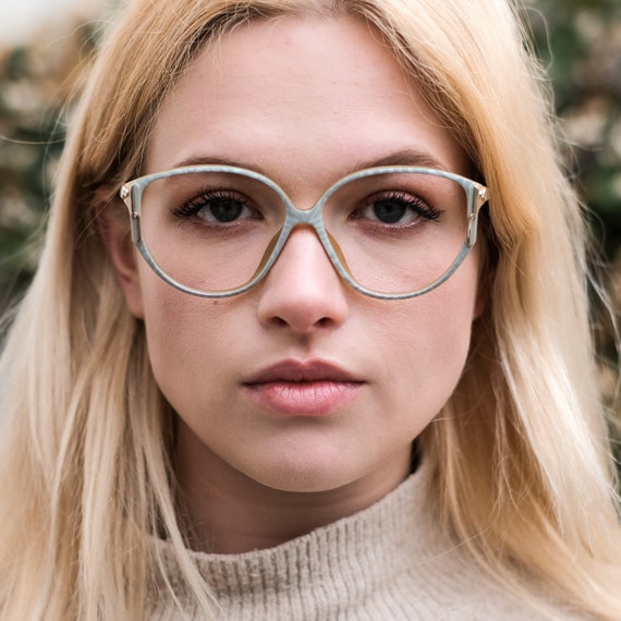 glasses oversized