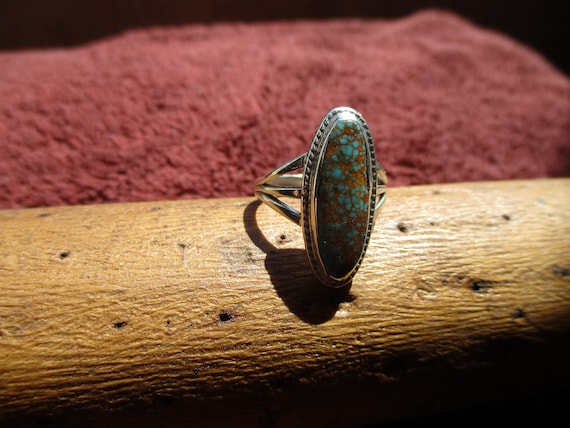 Size 8 Turquoise and Sterling Silver Ring - image 4