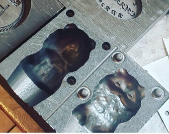 2 sided Kitty Cat Pour/Blow in Mold