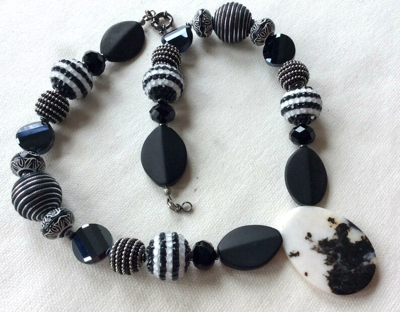 Natural Zebra Agate Black and White Pendant Statement Necklace - Etsy