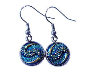 Boucles d'oreilles pendantes sarcelle irisée : bijoux bohèmes colorés, sans nickel
