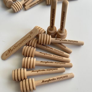 100 pieces wooden honey dippers custom engraved wedding party favors gifts 3 inches little dippers promotional items personalized 5 inches