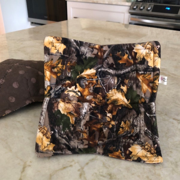 Best Microwave Bowl Cozies-Fall leaves CAMO flannel-Turkey Track stitches- Thicker, 100% Cotton-Batting-washable-reversible-microwave safe