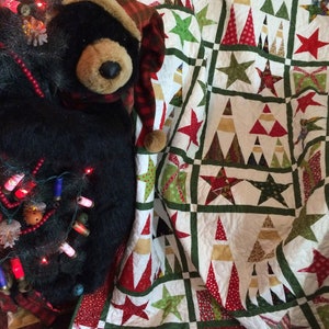 Christmas Quilt Pattern Paper-pieced instant download  PDF PATTERN-Santa&#39;s Stars 61&quot;x 75&quot; your Christmas Heirloom