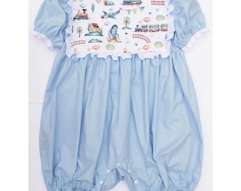 Confeccionado a medida según sus medidas. Peto de algodón para adulto con babero.