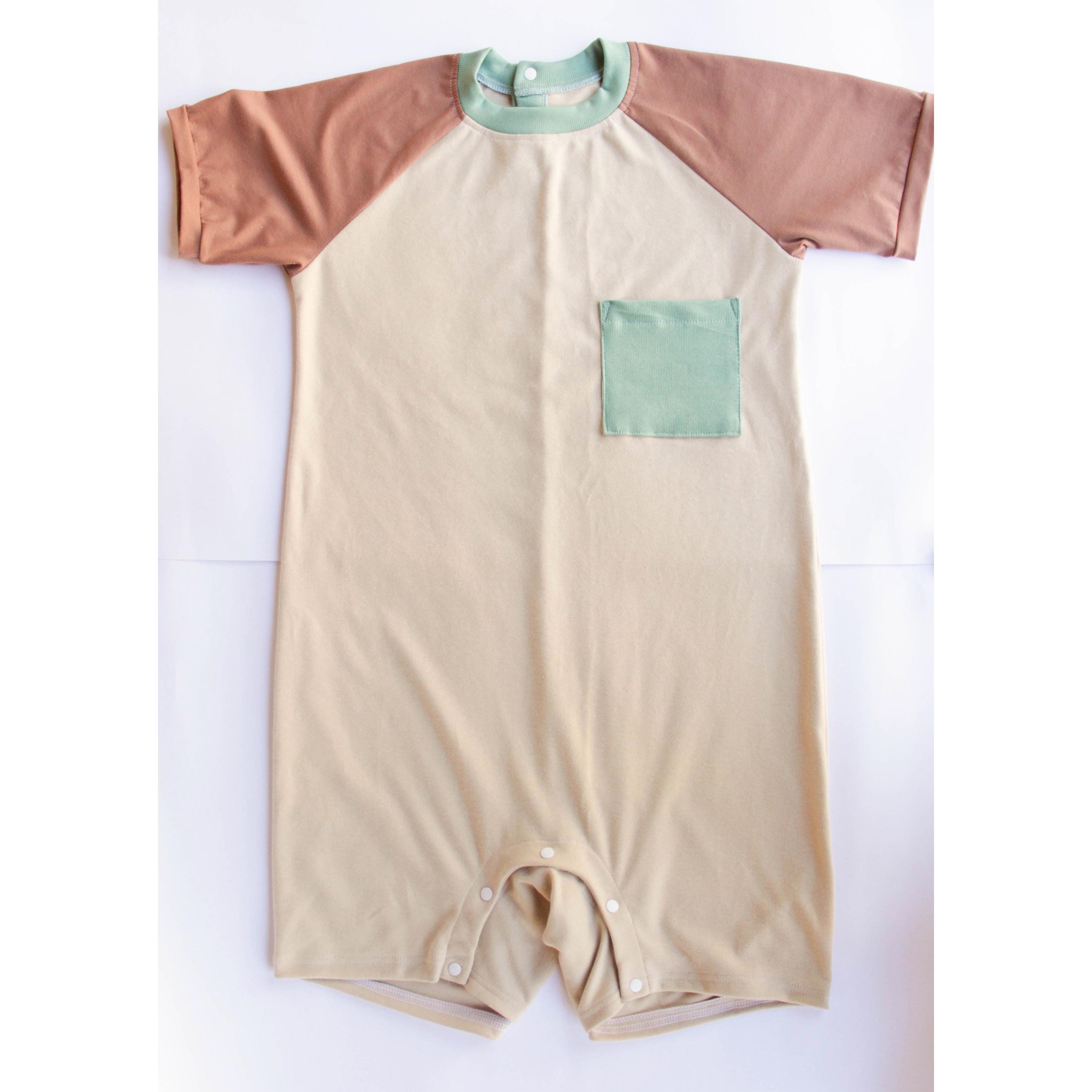 Süsser Strampler für Erwachsene. Overall, Homewear, Nachtwäsche, Overall, Schlafanzug für Windelliebhaber