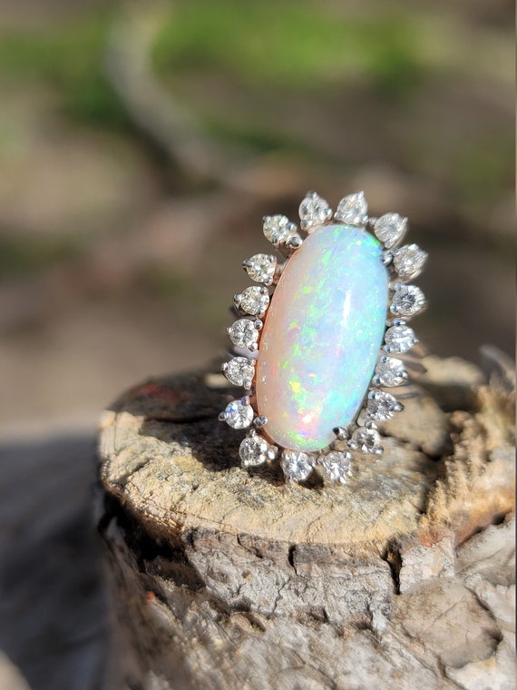 Stunning vintage opal and diamond  ring 14k white… - image 3