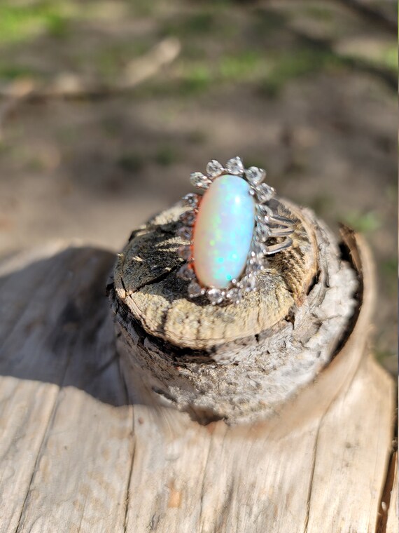 Stunning vintage opal and diamond  ring 14k white… - image 5