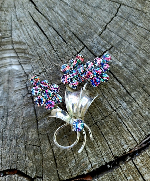 Vintage Iris Glass Brooch - Etsy Canada