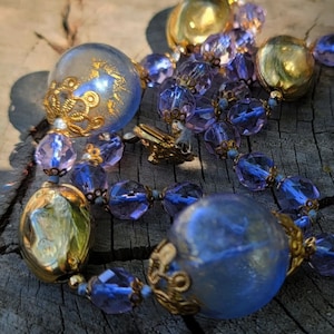 Vintage Neodymium alexandriet collier van kleurveranderend glas