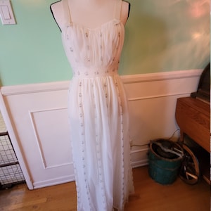 Vintage 1960's/ 1970's style Wedding Gown