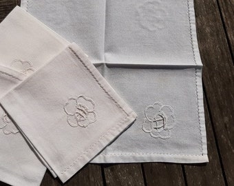 Set of 6 french vintage linen white napkins   embroidered white floral decor