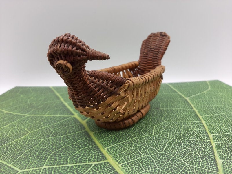 Français Vintage Petit Canard en Osier Panier , Plateau à Œufs Tissé Panier de Pâques