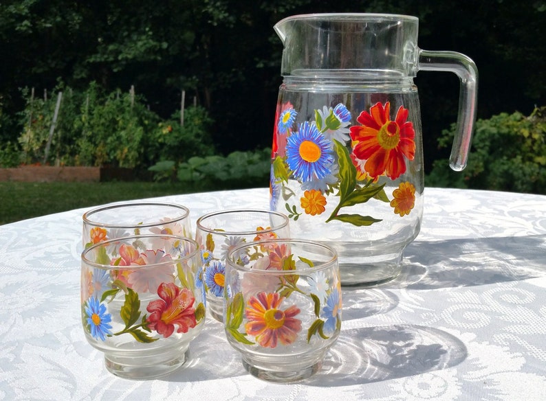floral decor flowers decor floral pitcher set of 4 fruit juice glass French vintage pitcher and drinking glasses