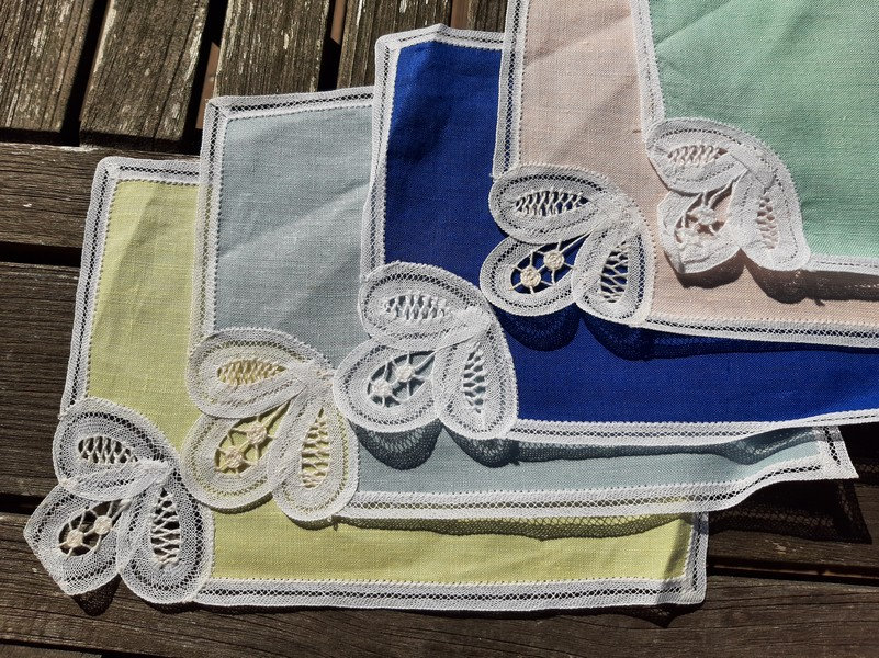 Français Doily en Lin Antique, 5 Couleurs Différentes, Dentelle Appliquée à La Main, Garniture Dente