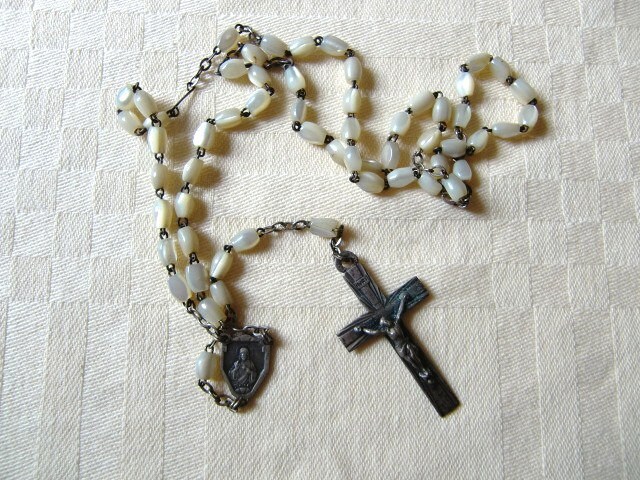 Français Chapelet Antique, Perles de Nacre, Crucifix Jésus et Médaille Sainte Marie, Catholique Reli