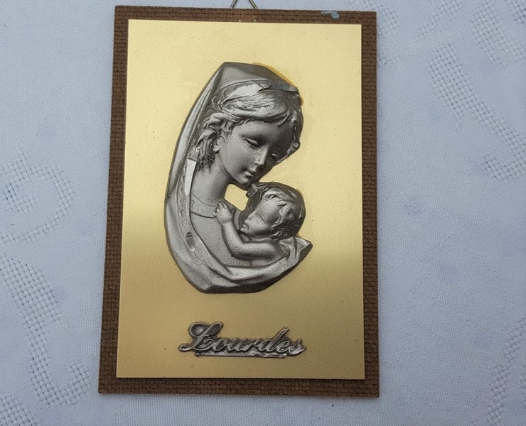 Plaque de L'enfant Sainte Marie et Jésus Lourdes, Souvenir d'étain Plaque Religieuse Français Vintag