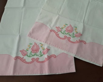 フランスのヴィンテージホワイト刺繍入り枕カバー2枚セット、ピンクの