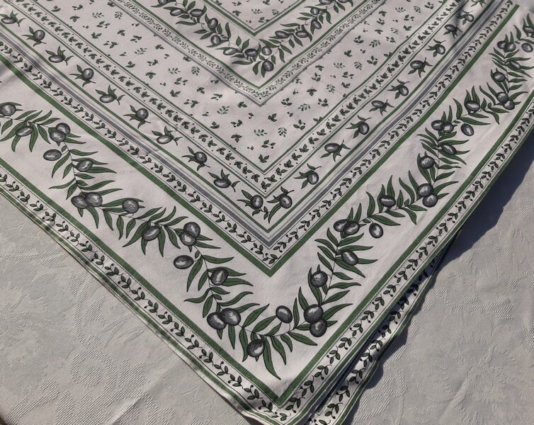 Français Nappe Provençale Vintage, Blanche et Verte avec Olives Décor Floral, Grande Provençale