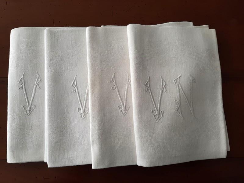 フランス製アンティークホワイトダマスク柄リネンナプキン4枚セット