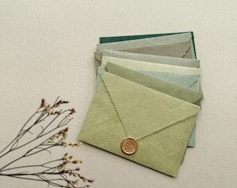 A7 handgemaakte trouwenveloppen olijfgroen, salie met versierde rand | Bewaar de datum | Enveloppen bruidsmeisjesvoorstel (5 1/4 x 7 1/4, 13,5 x 19 cm)