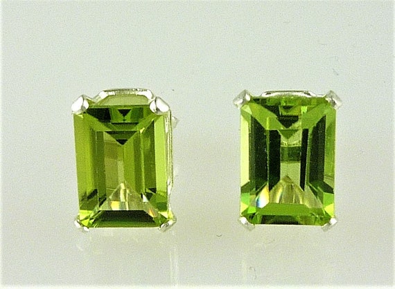 Genuine Beautiful Emerald Cut Peridot Earrings 2.00 Carats 925